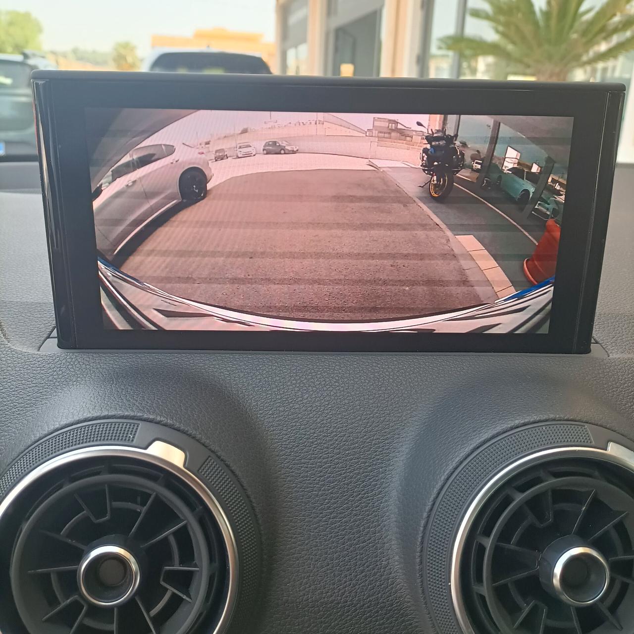 Audi Q2 30 TDI S tronic Business