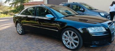 Audi A8 S8 5.2 V10 quattro tiptronic