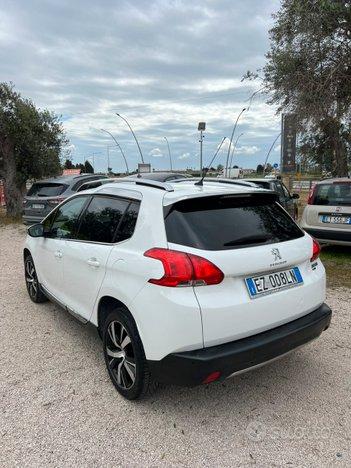 Peugeot 2008 1.6hdi full optional xfetta in tutto