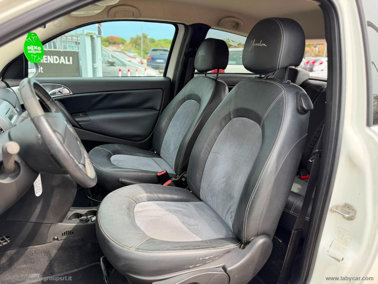LANCIA Ypsilon 1.4 16V Platino AUTOMATICA