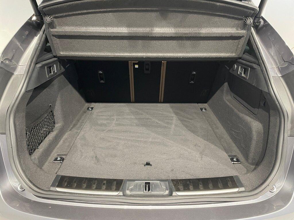 Jaguar F-Pace SE awd 204cv