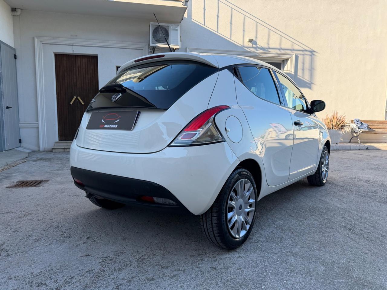 Lancia Ypsilon 1.2 69 CV 5 porte S&S Elefantino Blu