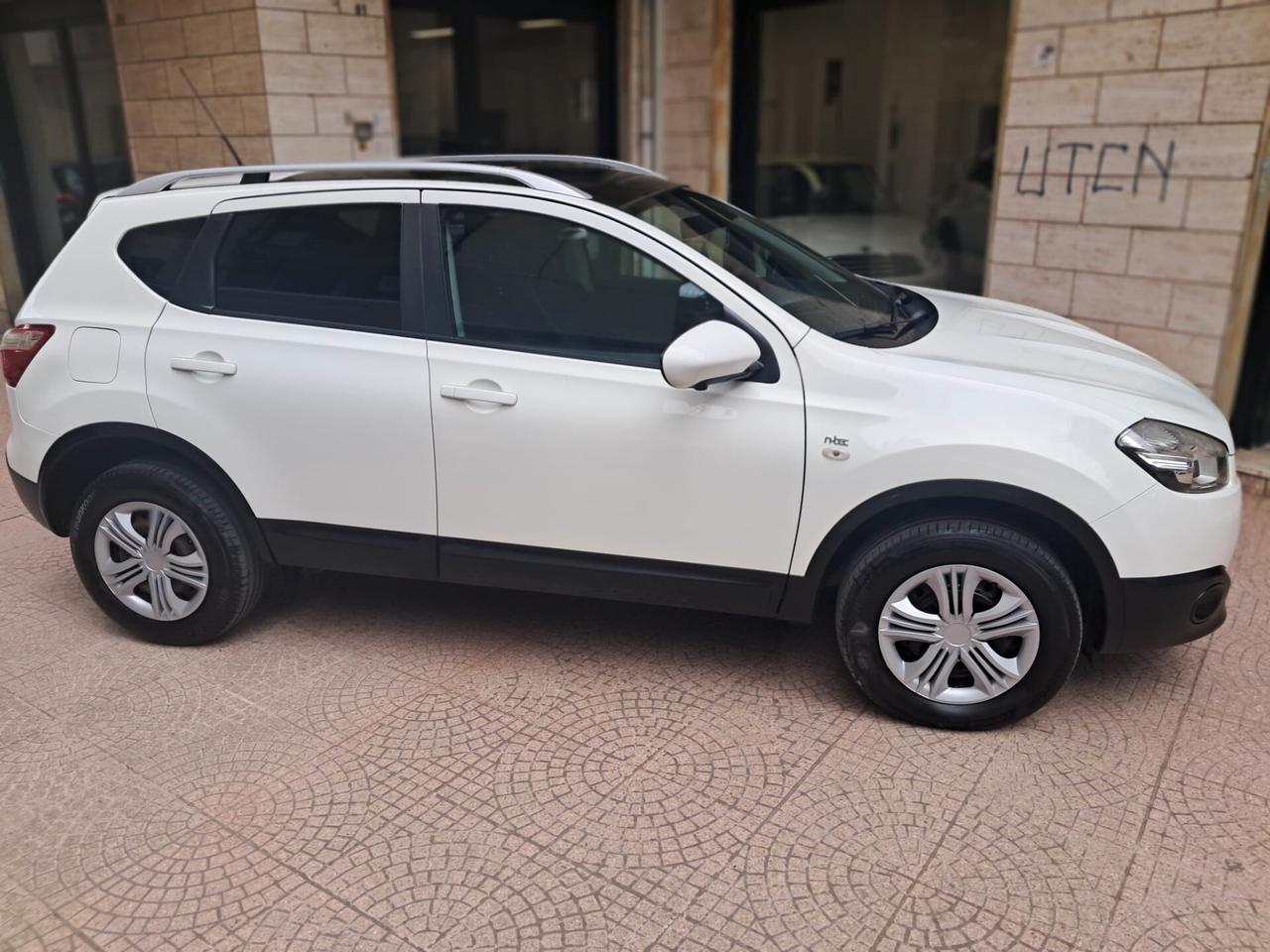 Nissan Qashqai 1.6 dCi-Navy+Tetto+360°-Euro 5990