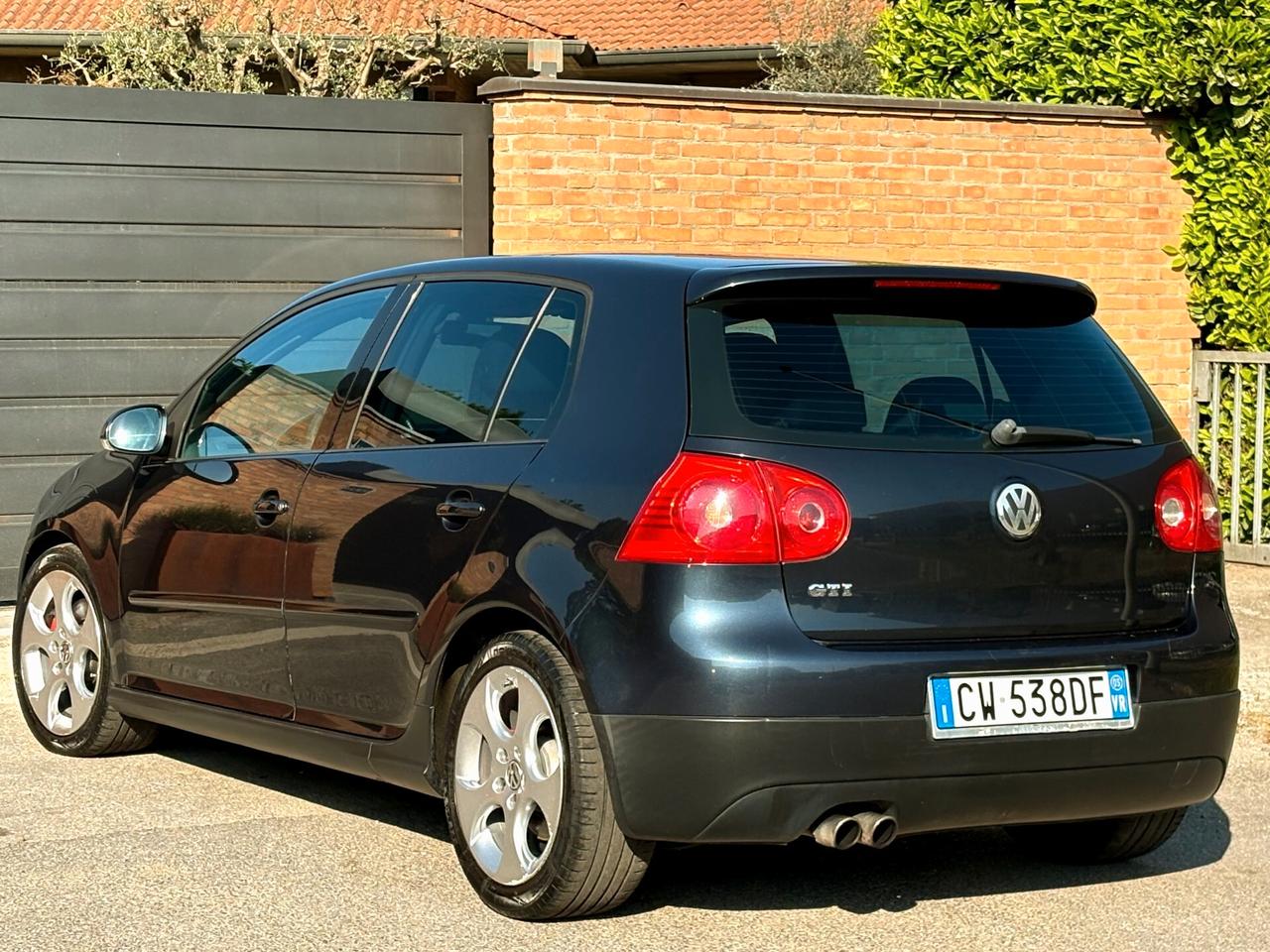 VW GOLF V 2.0 GTI aut. 200cv-Int.Scozzesi-2005