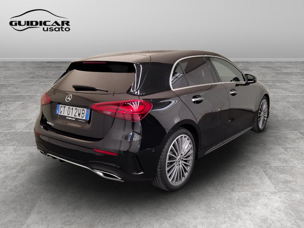 Mercedes-Benz Classe A - W177 2023 - A 180 d AMG Line Advanced Plus auto