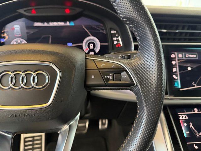 AUDI Q8 50 TDI 286 CV quattro tiptronic S LINE //TETTO//