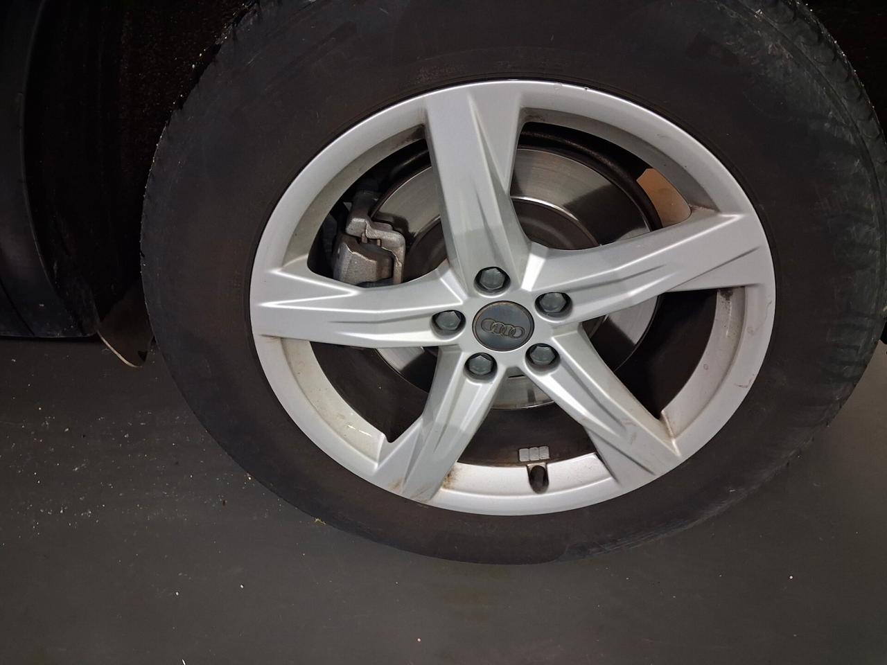 Audi Q5 35 TDI quattro S tronic Business Sport