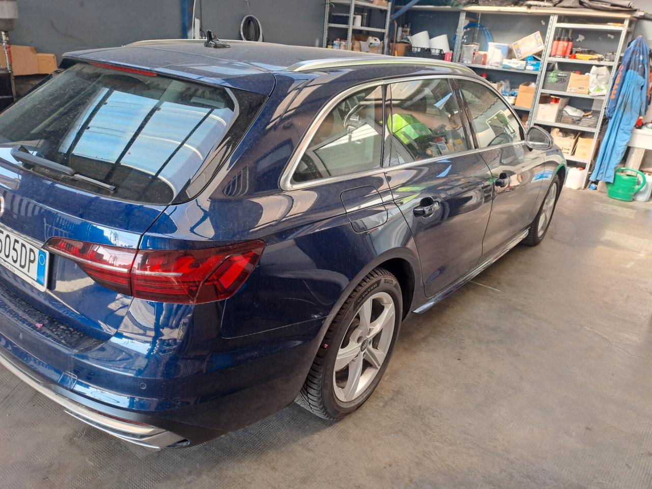 Audi A4 30 TDI/136 CV S tronic Business Advanced