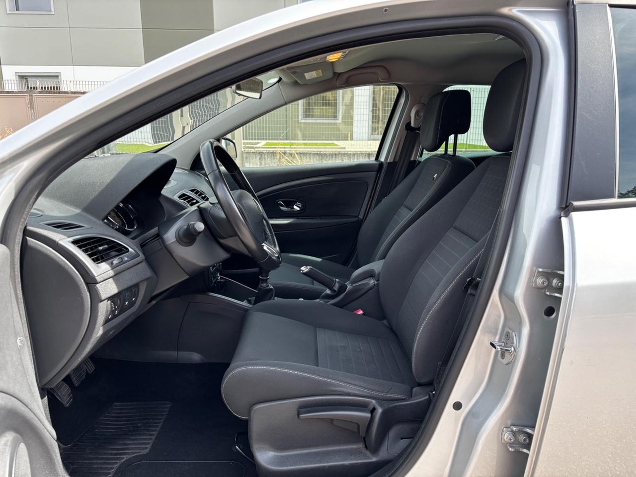 Renault Mégane 1.5 dCi 110CV UNI PRO, GARANZIA