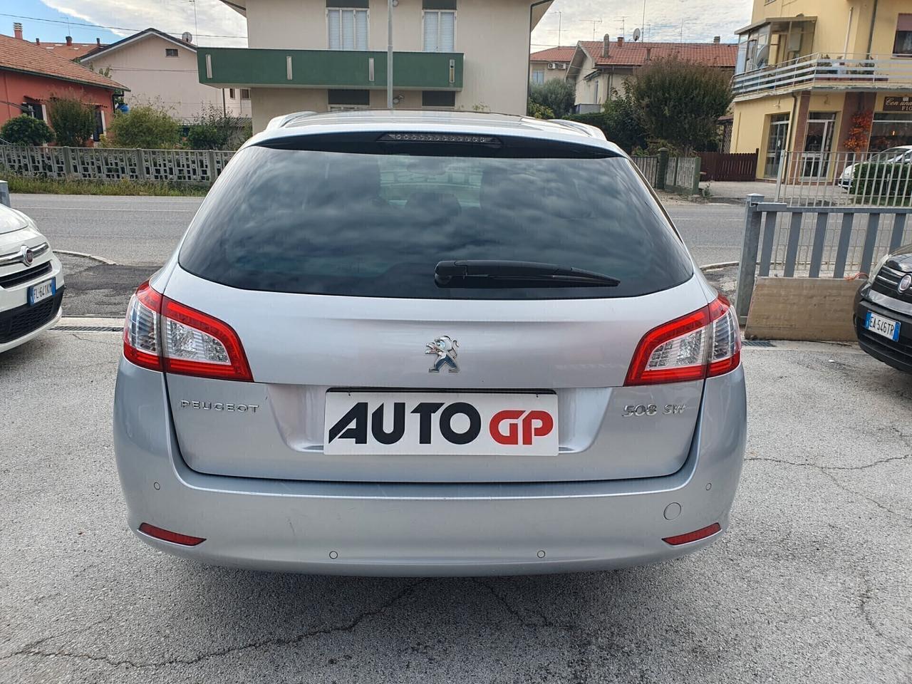 Peugeot 508 2.0 HDi 140CV SW tetto Neop 2014