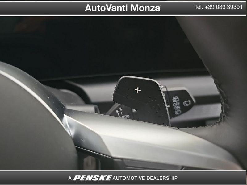 BMW Serie 1 123 xdrive 48V MSport auto + KIT PNEUMATICI E CERCHI INVERNALI