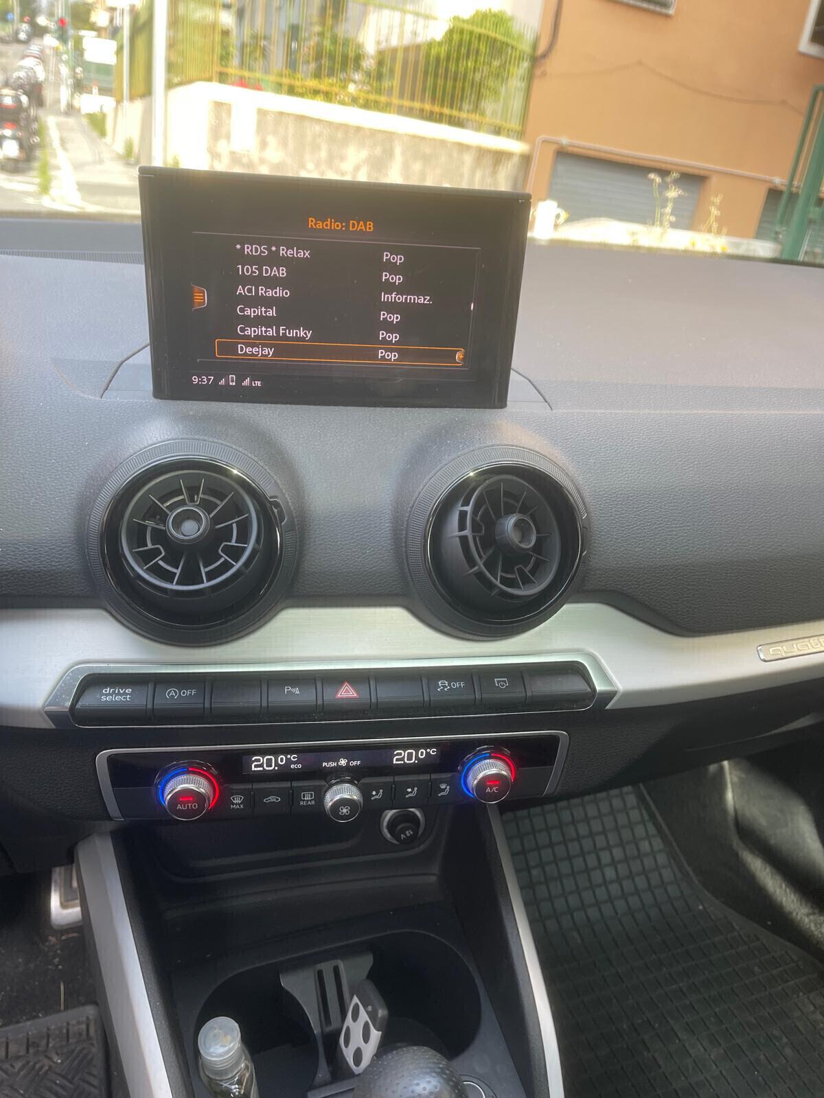 Audi Q2 2.0 TDI quattro S tronic Design S Line