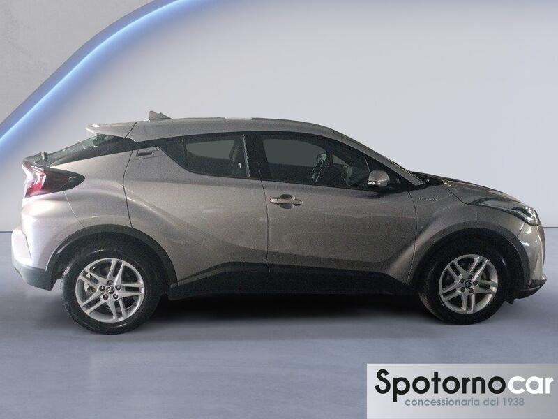Toyota C-HR 1.8 Hybrid E-CVT Active