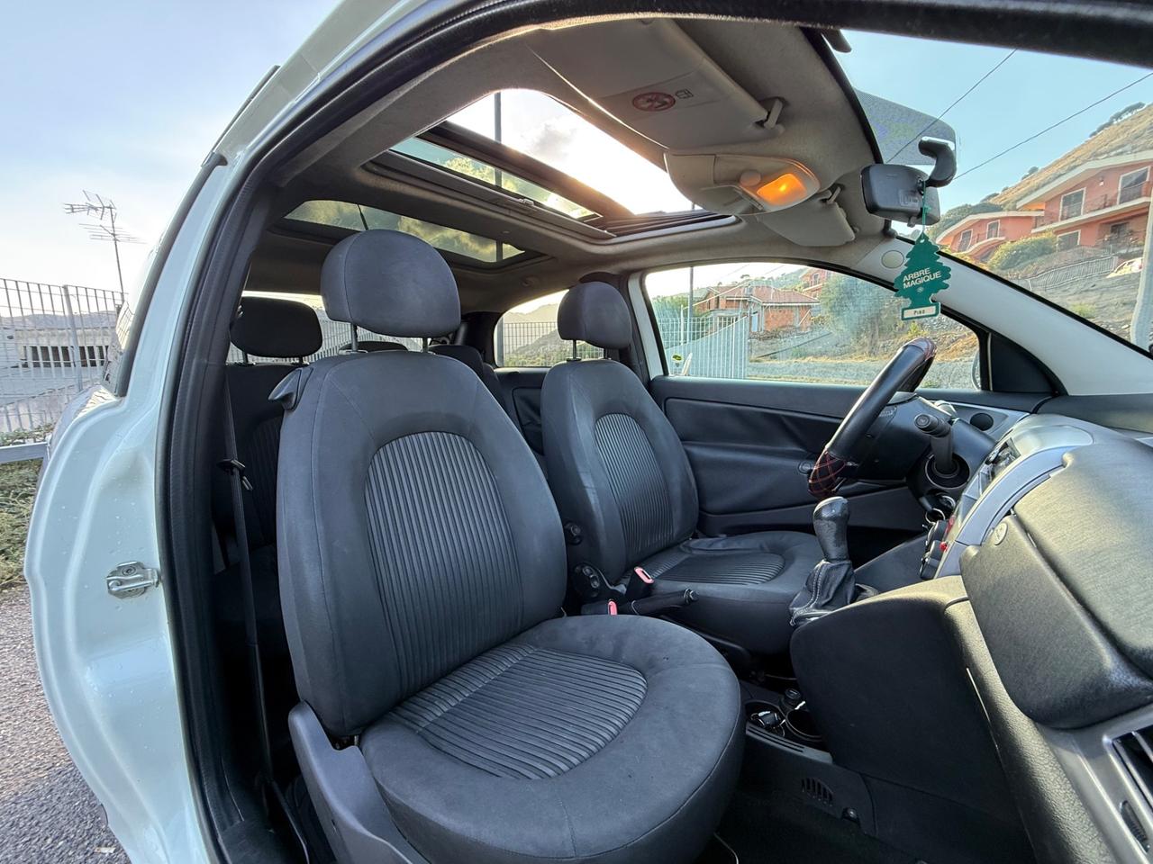LANCIA YPSILON 1.3 MJT 75 CV PLATINUM