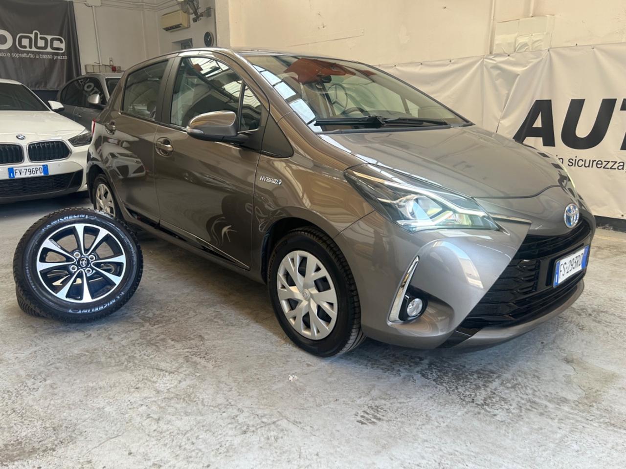 Toyota Yaris 1.5 Hybrid 5 porte Active