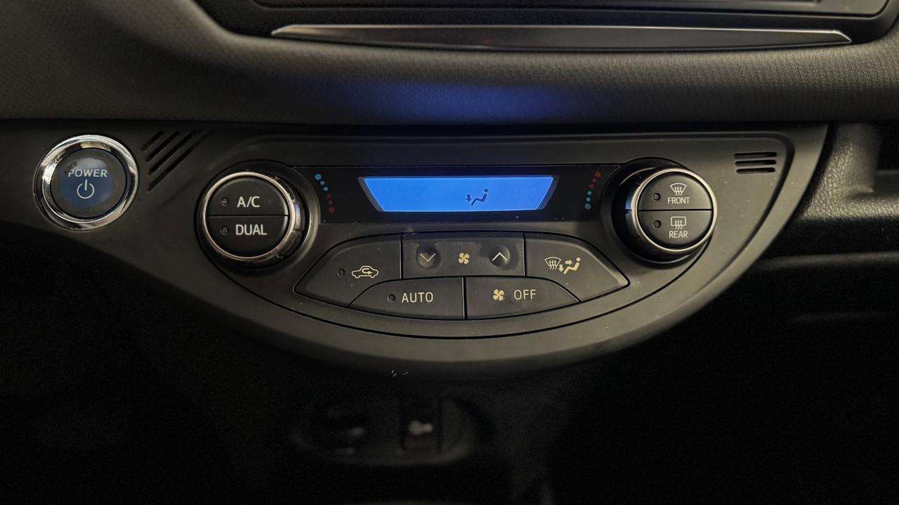 Toyota Yaris 1.5 Hybrid 5 porte Active