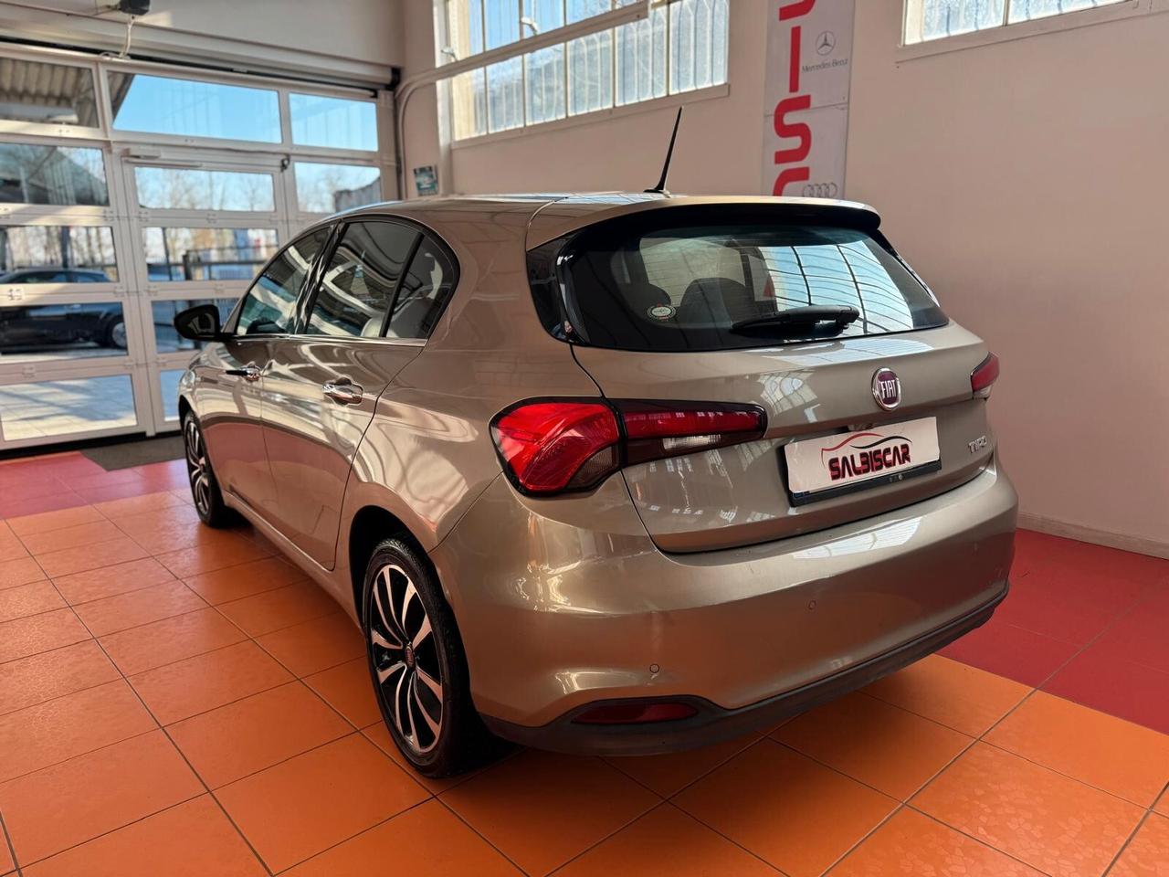 Fiat Tipo 1.6 Mjt S&S 5 porte Lounge