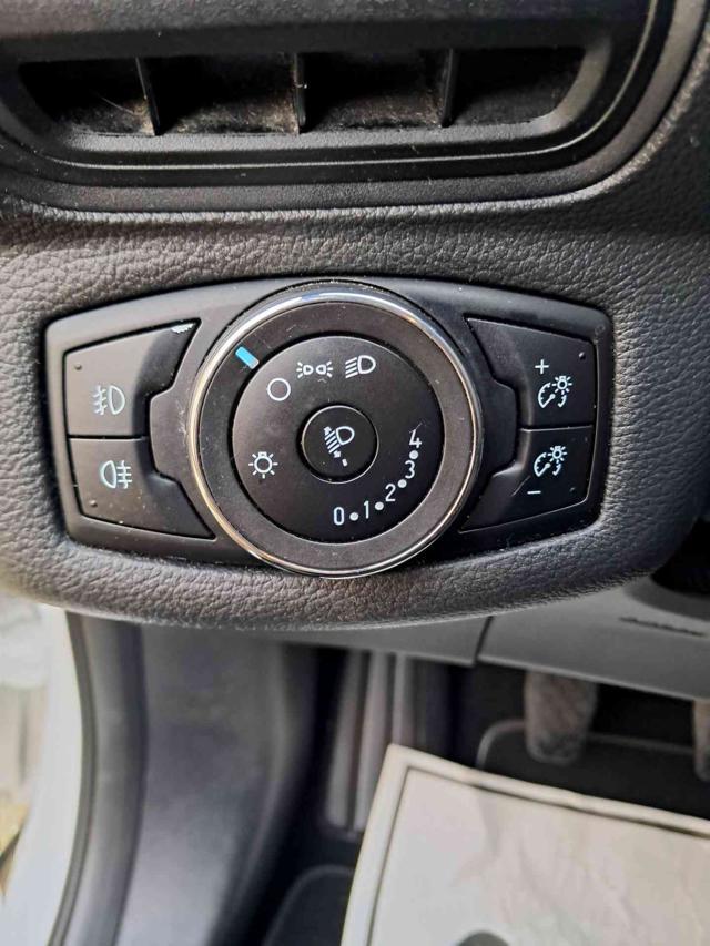 FORD B-Max 1.4 90 CV GPL Titanium NEOPATENTATI