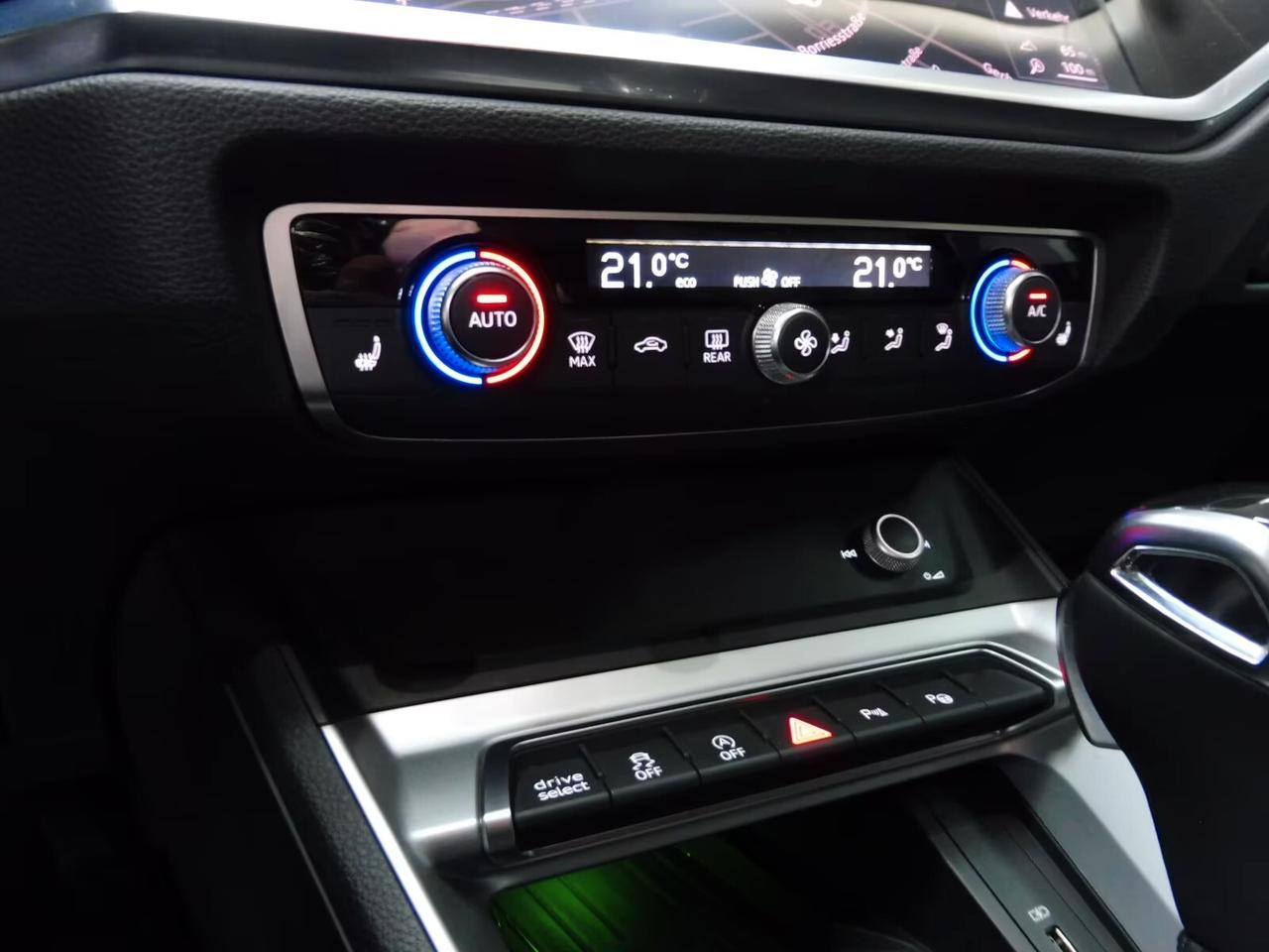 Audi Q3 35 TDI S tronic line SLINE 150CV