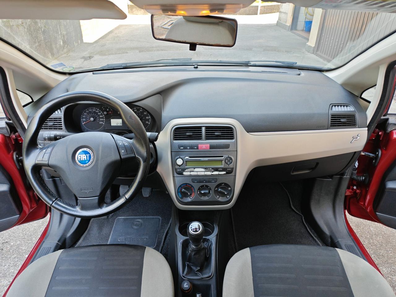 Fiat G. Punto 1.2 BENZINA 65cv / 98.000km / Neop.