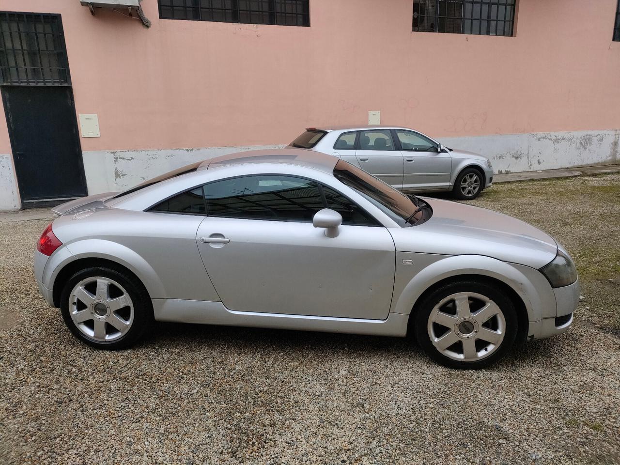Audi TT Coupé 1.8 T 180 CV