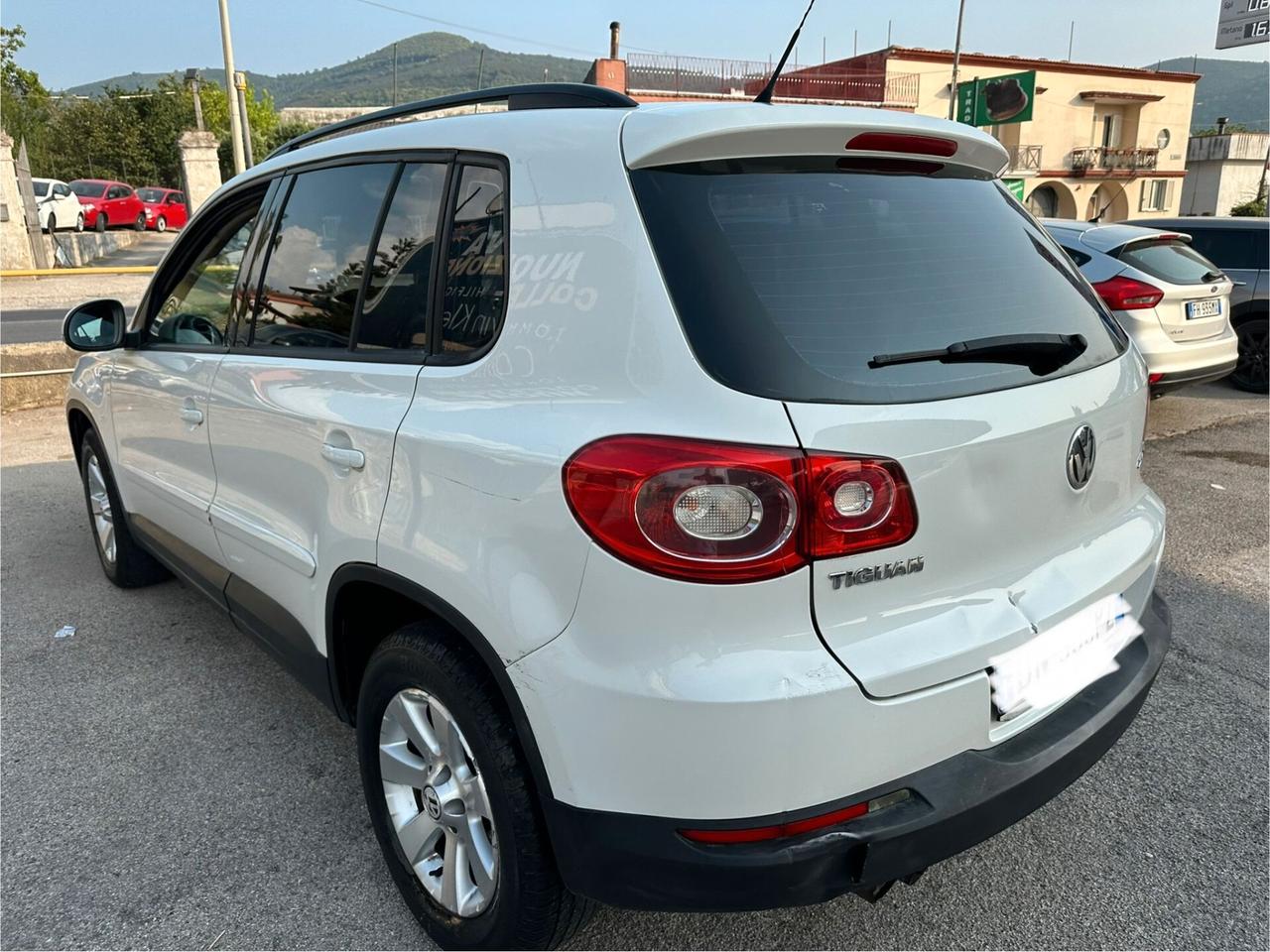 Volkswagen Tiguan 2.0 16V TDI DPF Trend & Fun (18°)