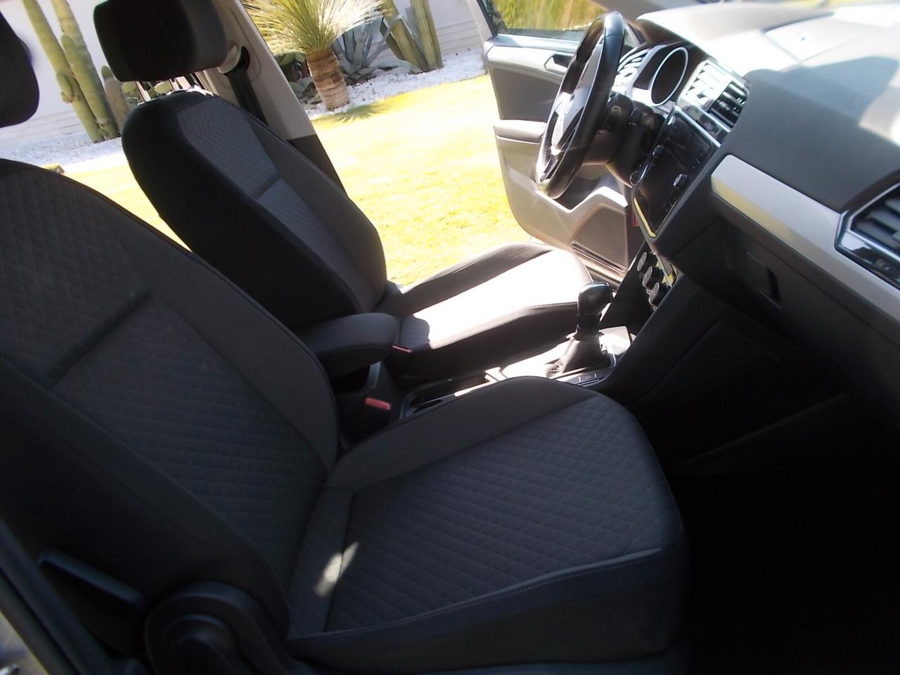 Volkswagen Tiguan 2.0 TDi DSG *FULL OPT* daVETRINA