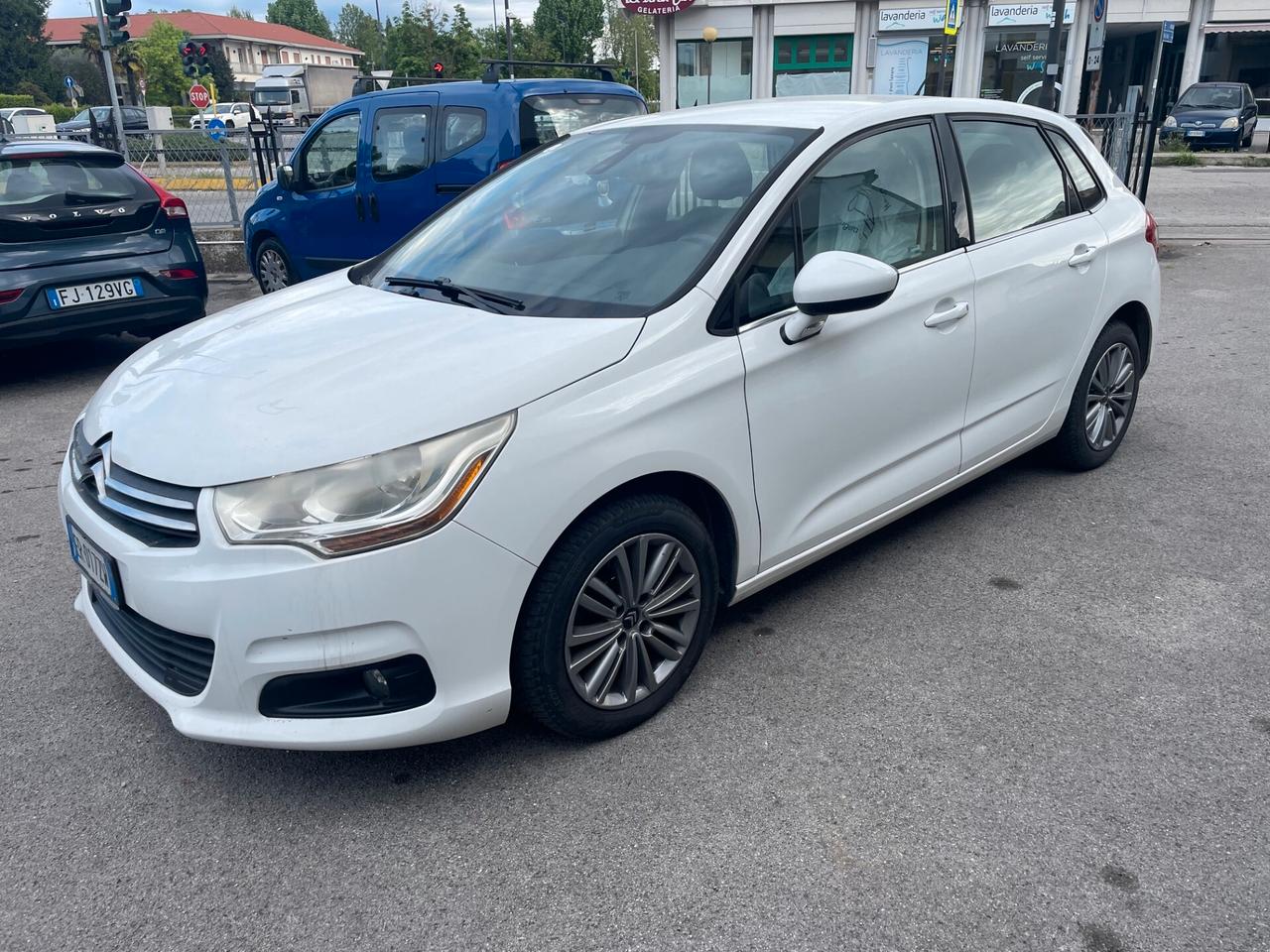 Citroen C4 1.6 VTi 120 Exclusive