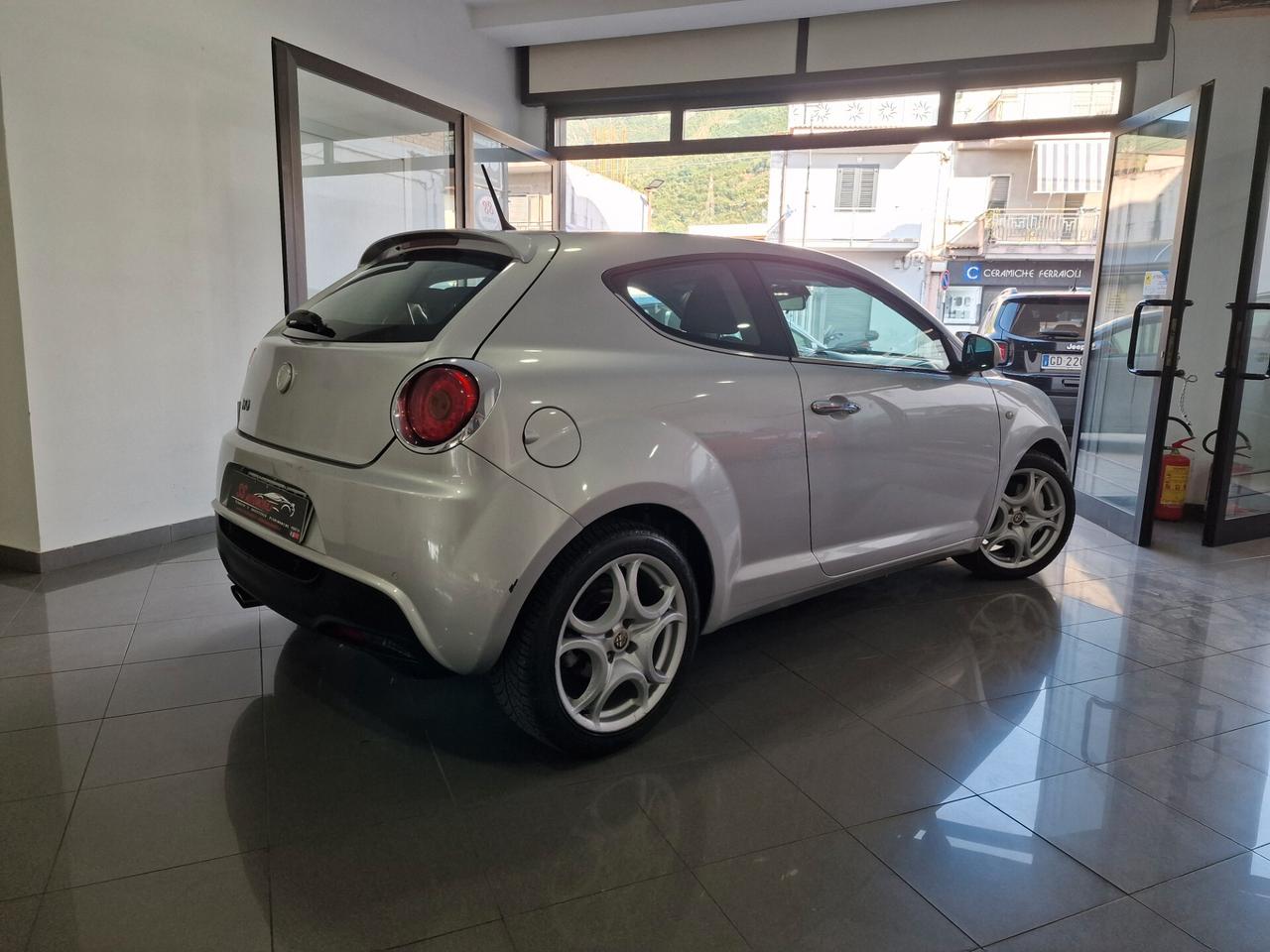 Alfa Romeo MiTo 1.4 T 155 CV BENZ/GPL