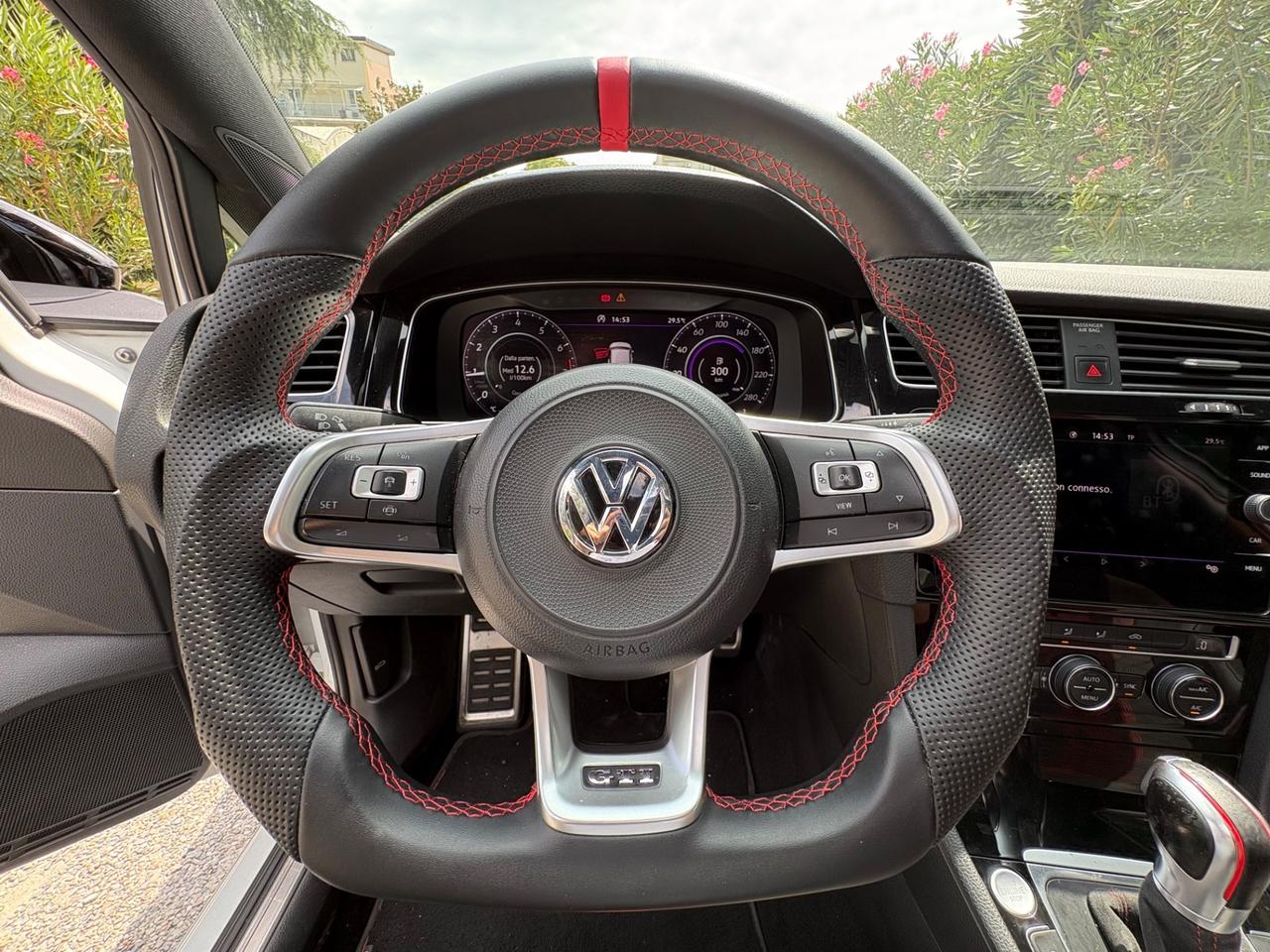 Volkswagen Golf GTI 2.0 TSI TCR DSG 5p. BlueMotion Technology
