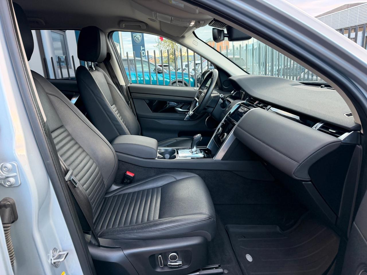 Land Rover Discovery Sport 2.0 TD4 163 CV AWD Auto SE