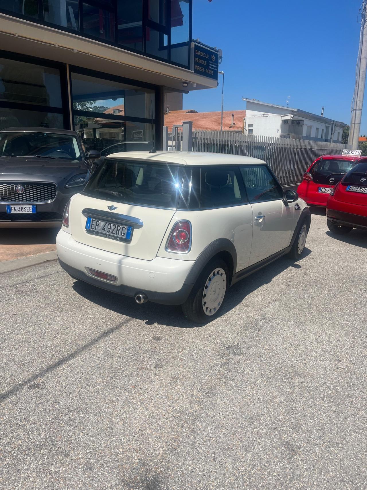 Mini 1.6 16V Cooper D