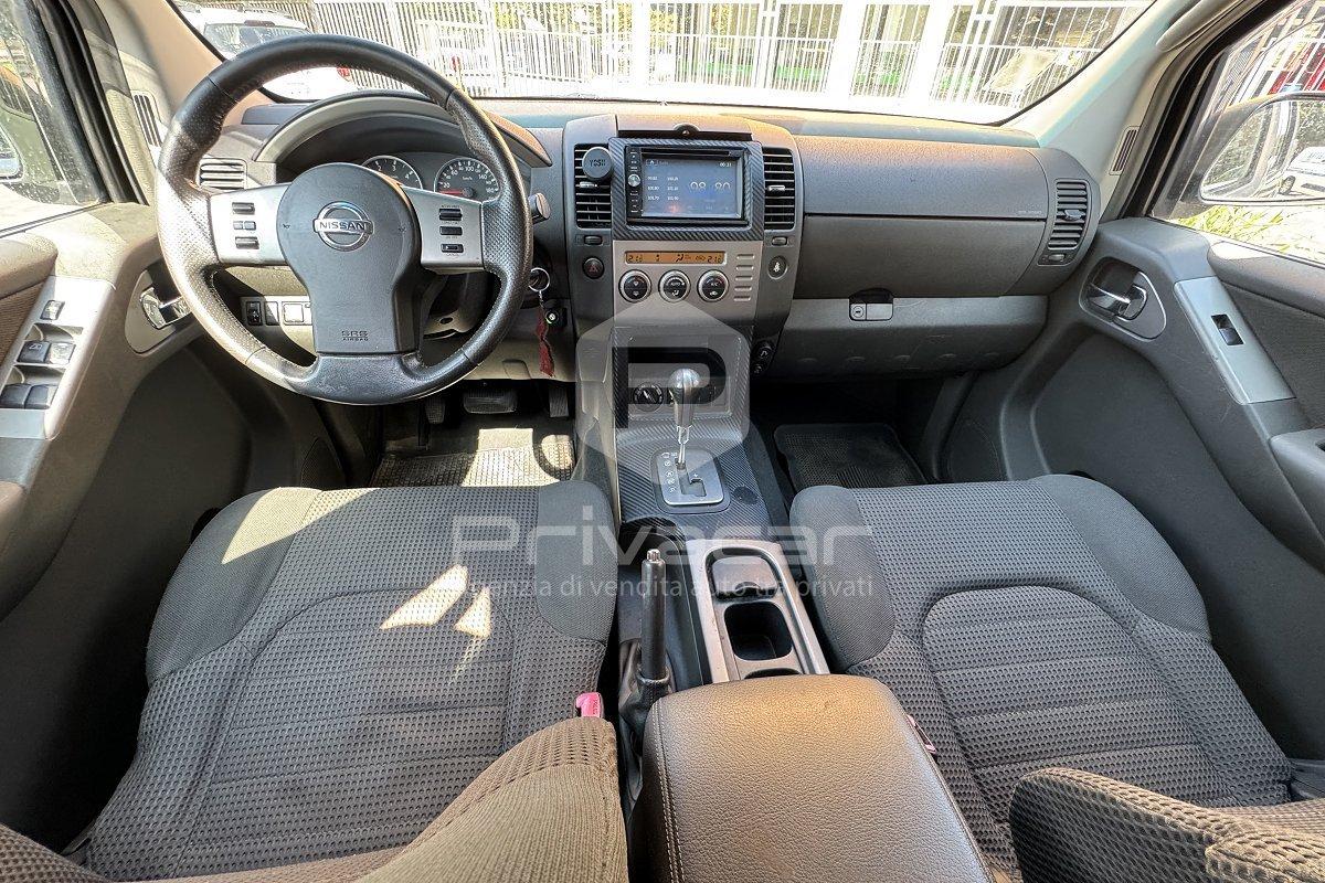 NISSAN Pathfinder 2.5 dCi SE