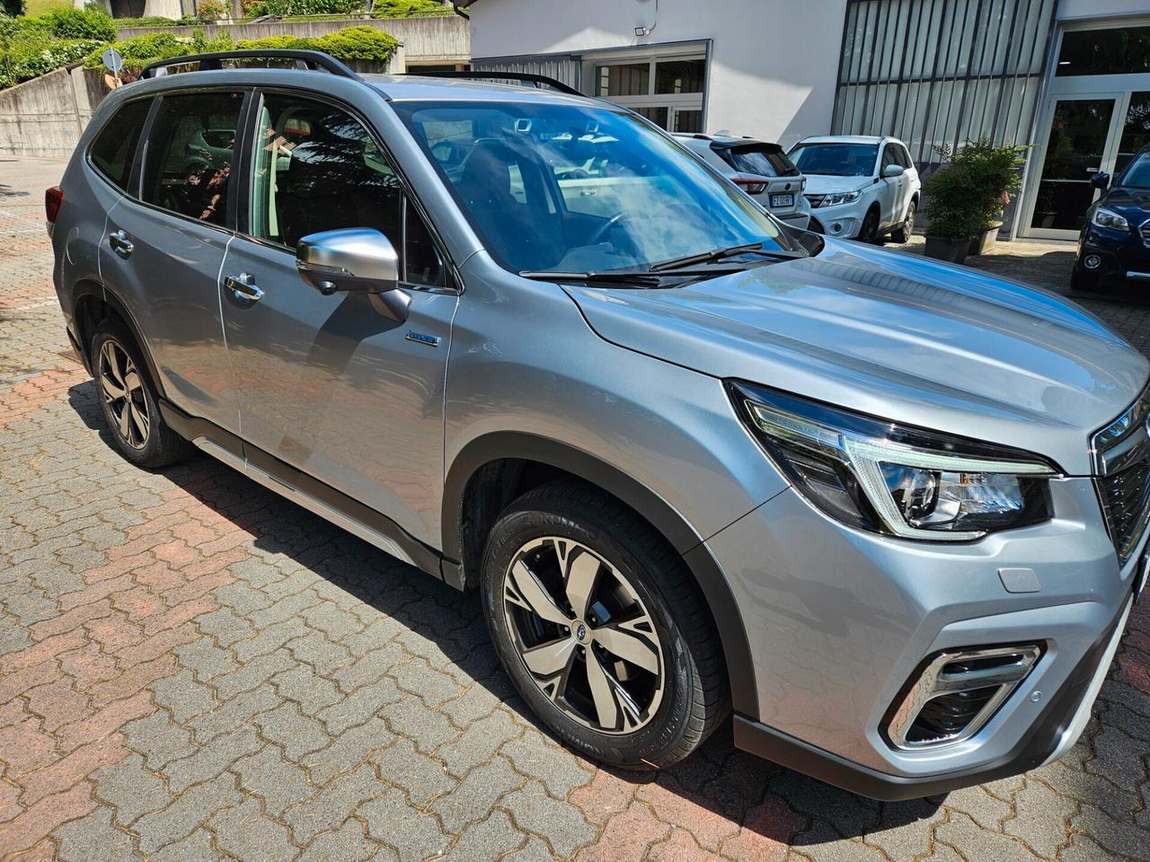 Subaru Forester 2.0 e-Boxer MHEV CVT Lineartronic Premium - GANCIO TRAINO