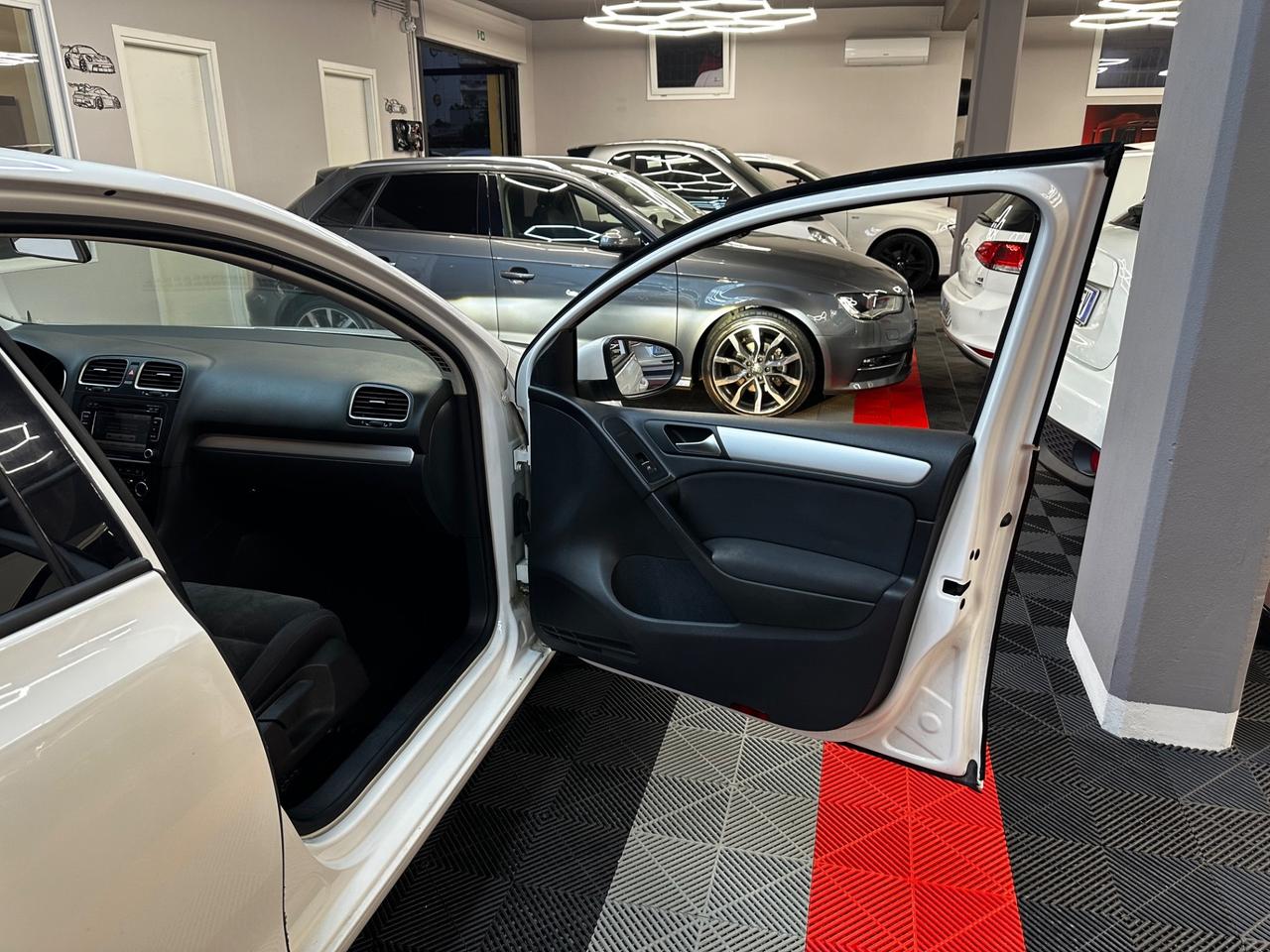 Volkswagen Golf VI 1.6 TDI Highline - FABIANOAUTO