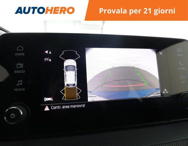 SKODA Fabia 1.0 TSI 95 CV Young Edition