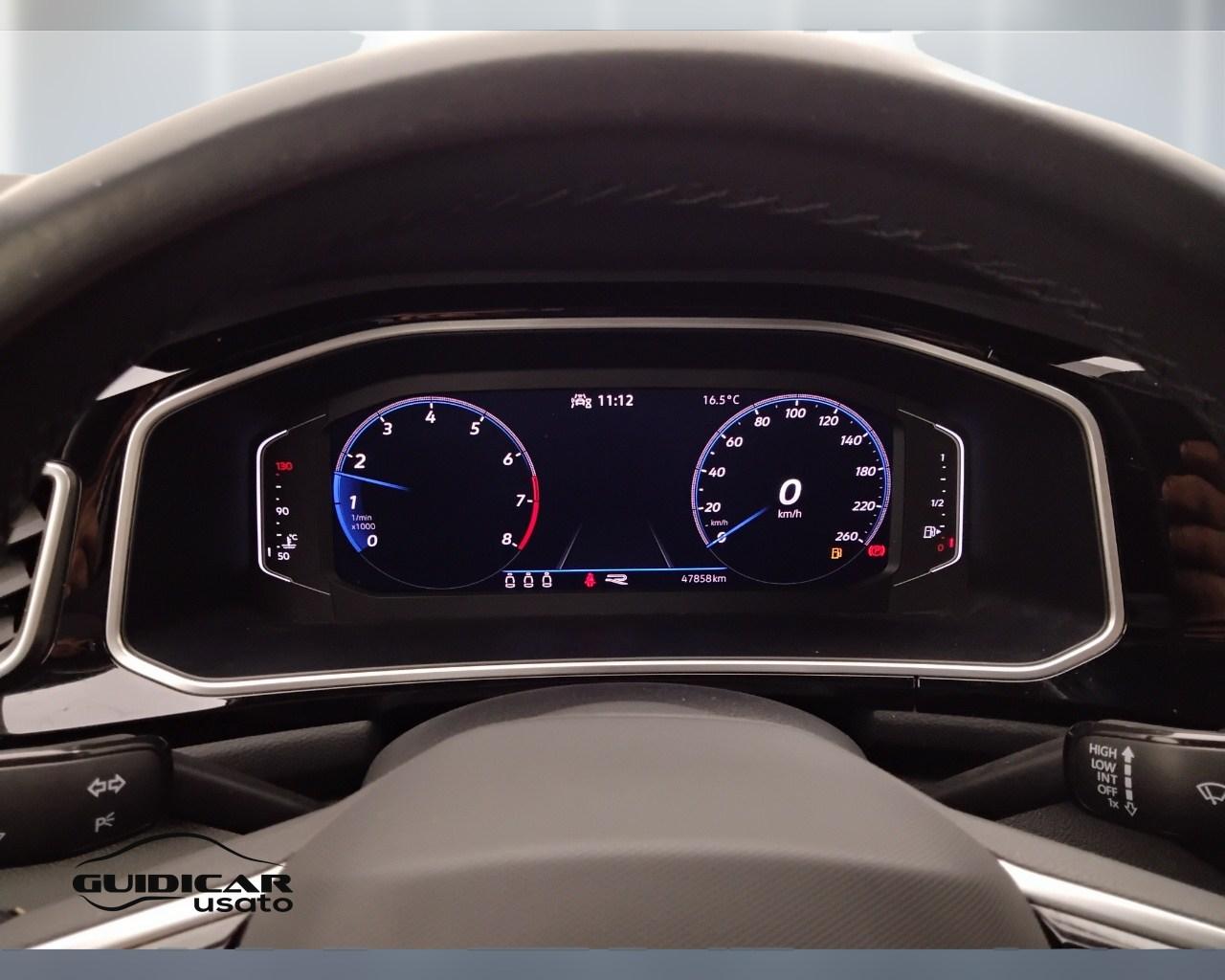 VOLKSWAGEN T-Roc I 2022 - T-Roc 1.0 tsi R-Line 110cv