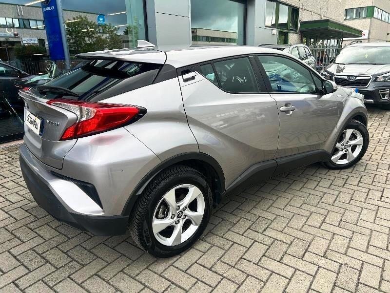 Toyota C-HR 1.8 Hybrid E-CVT Active