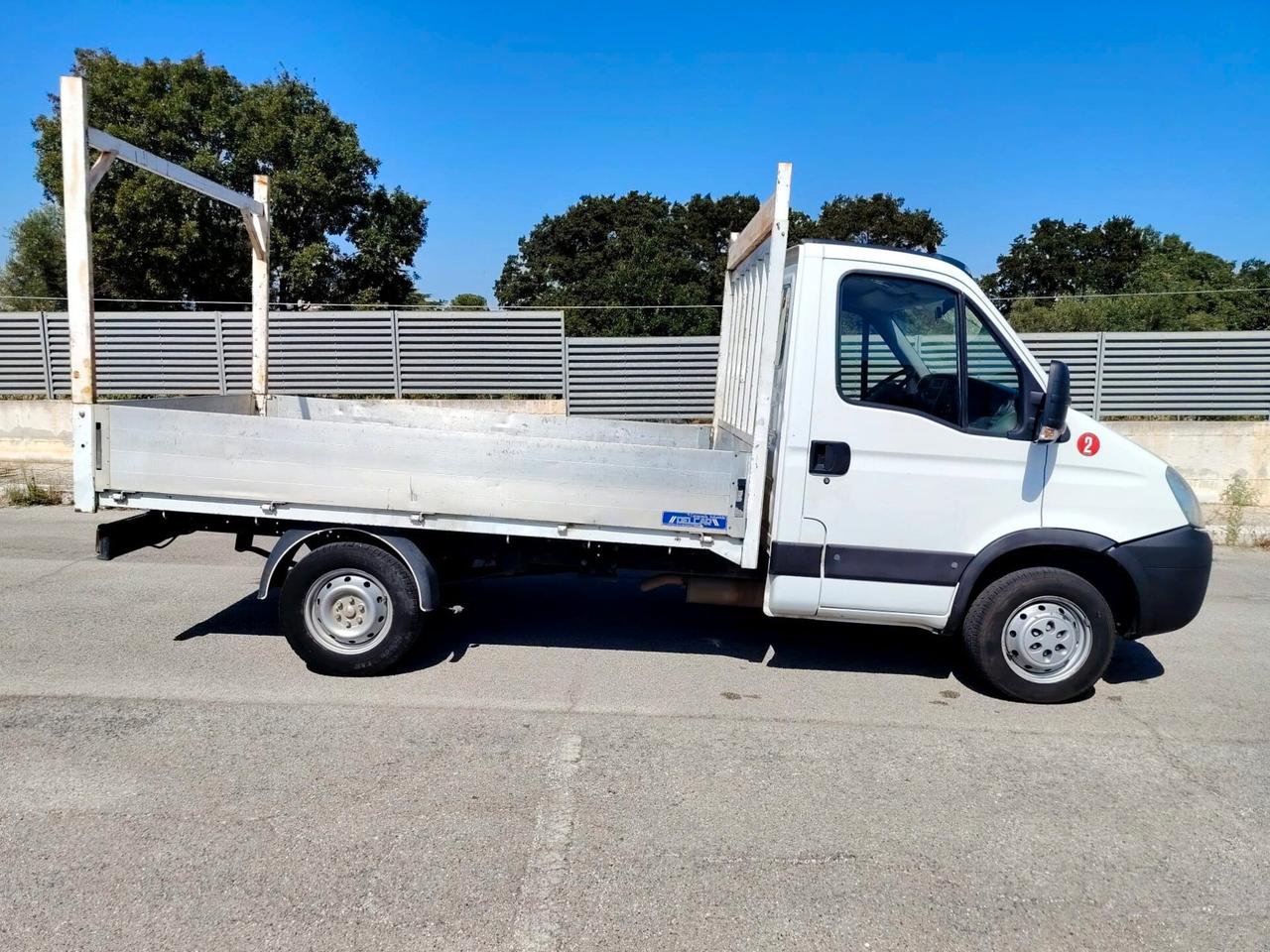 IVECO ECODAILY 35S11 2.3 cc