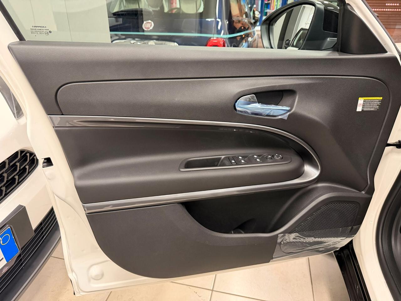 Fiat 600 Hybrid 145 CV DCT MHEV Sport A RATE DA € 260 AL MESE