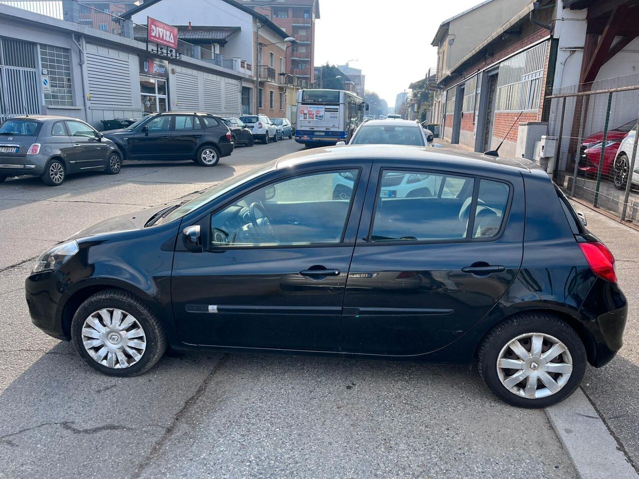 Renault Clio 1.2 16V 5 porte GPL Dynamique