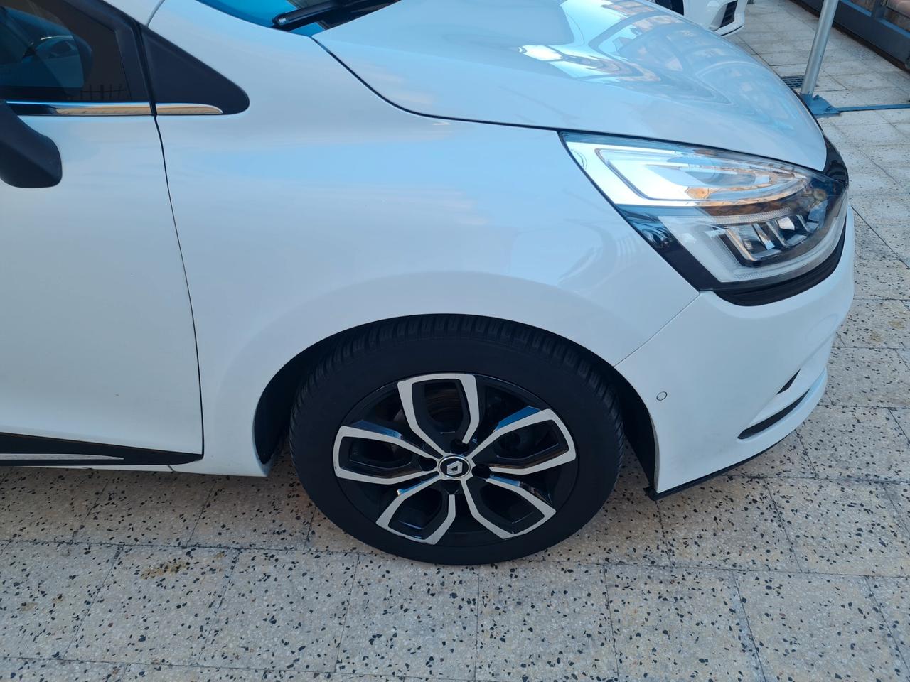 Renault Clio - 1.5 dCi Ecoleader moschino 2019