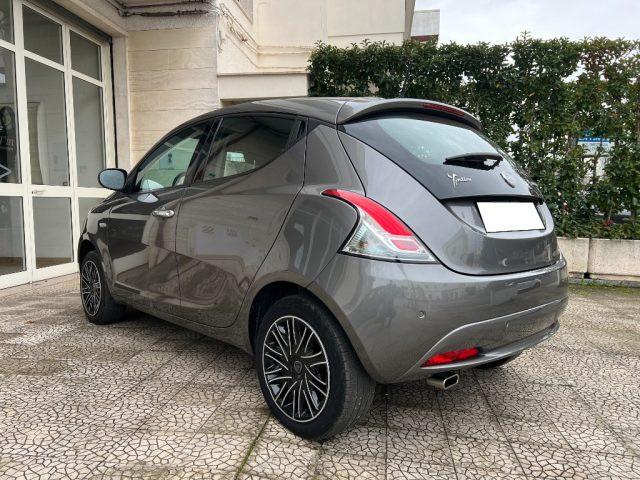 LANCIA Ypsilon 1.0 5 porte S&S Hybrid Gold