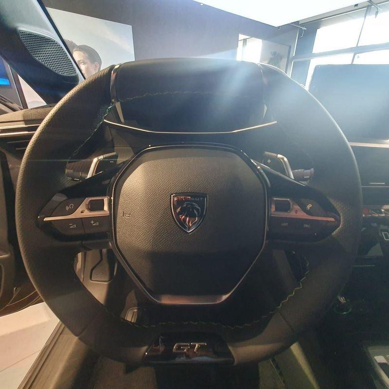 Peugeot 208 GT Hybrid 145 e-DCS6 auto