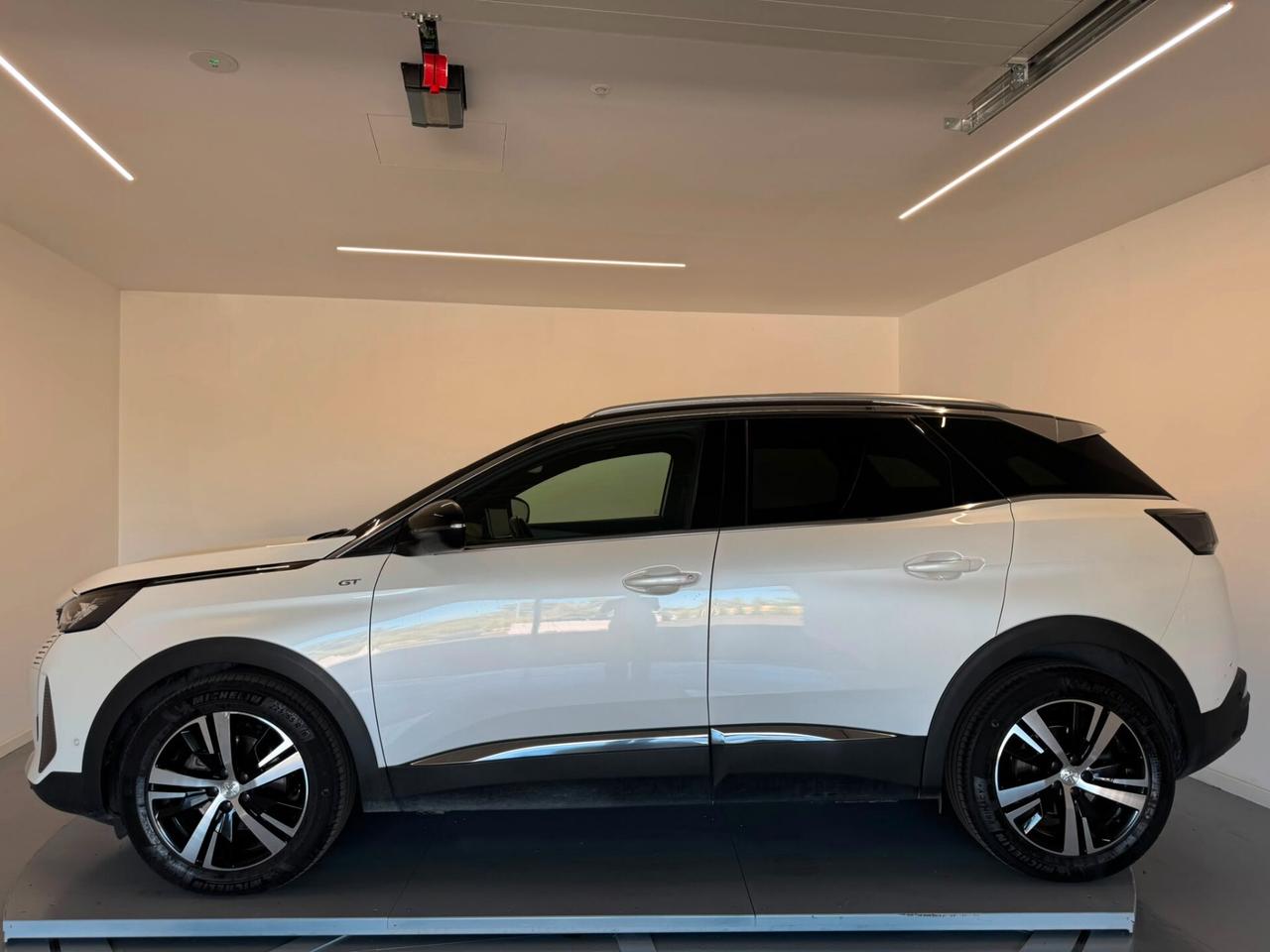 Peugeot 3008 BlueHDi 130 S&S EAT8 GT