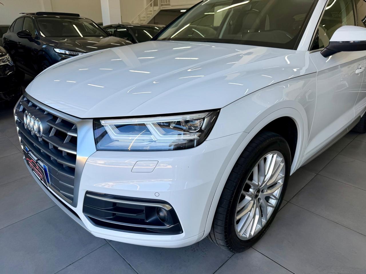 Audi Q5 40 TDI quattro S tronic Sport FINANZIABILE