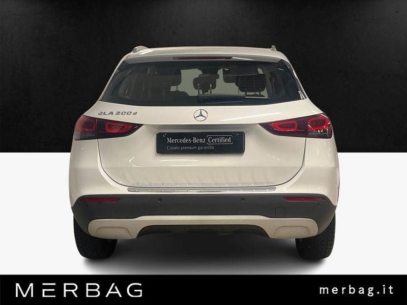 Mercedes-Benz GLA 200 d Automatic Business Extra