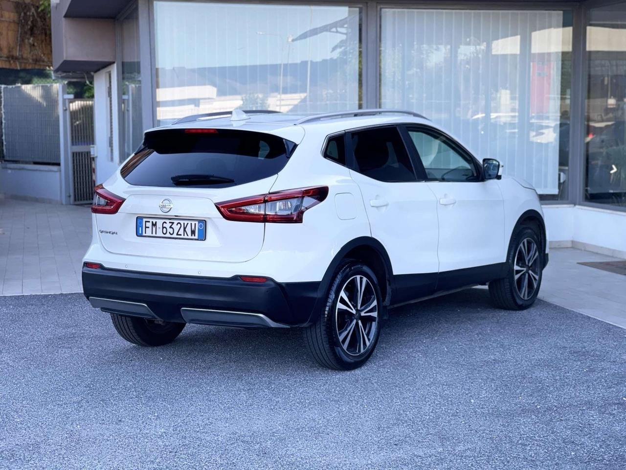 Nissan Qashqai 1.2 Benzina 115CV E6 Neo - 2017