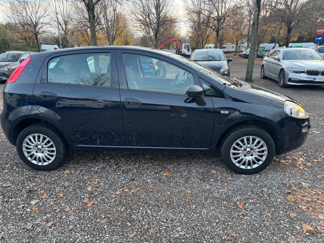 Fiat Punto 1.4 8V 5 porte Natural Power Street -2017