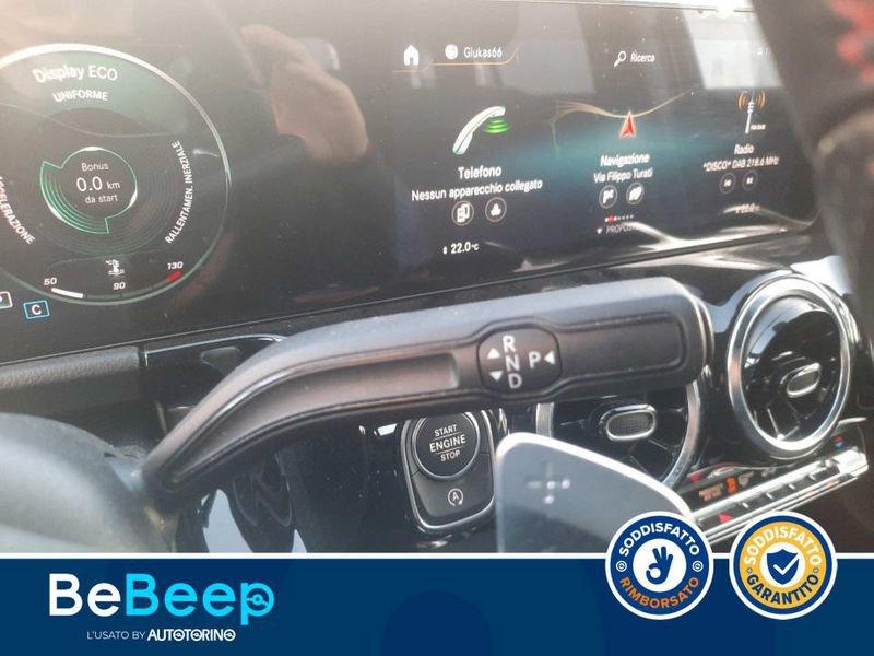 Mercedes-Benz GLA 180 D PREMIUM AUTO